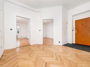 Pronájem bytu 3+kk, Praha - Nusle, Pod vilami, 85 m2