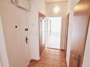 Pronájem bytu 2+1, Praha - Žižkov, Osiková, 57 m2