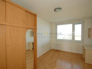Prodej bytu 3+1, Praha - Stodůlky, Běhounkova, 75 m2
