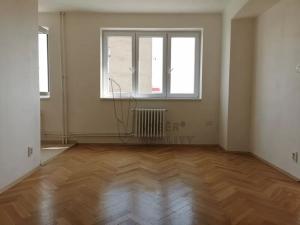 Prodej bytu 2+1, Praha - Vinohrady, Nad Primaskou, 52 m2