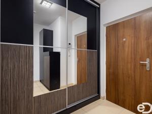 Pronájem bytu 2+kk, Praha - Zličín, Hevlínská, 47 m2