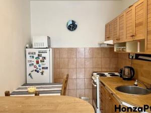 Prodej bytu 2+kk, Praha - Stodůlky, Přecechtělova, 43 m2