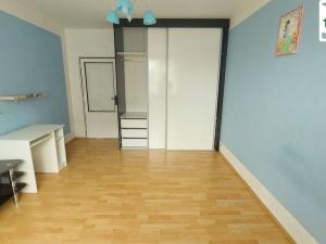 Pronájem bytu 3+1, Cheb, Čapkova, 76 m2