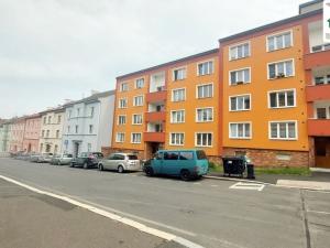 Pronájem bytu 3+1, Cheb, Čapkova, 76 m2
