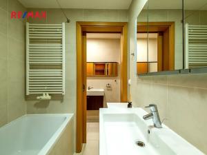 Prodej bytu 2+kk, Praha - Žižkov, Malešická, 84 m2