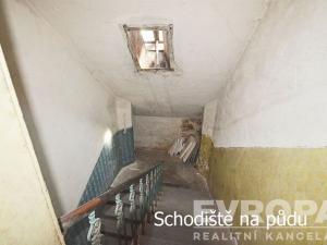 Prodej rodinného domu, Liberec - Liberec XXXIII-Machnín, Rynoltická, 610 m2