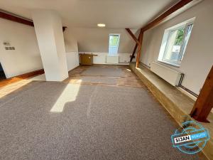 Pronájem bytu 2+kk, Opava, Vodárenská, 105 m2