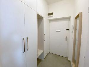 Pronájem bytu 2+kk, Brno, Bulharská, 45 m2