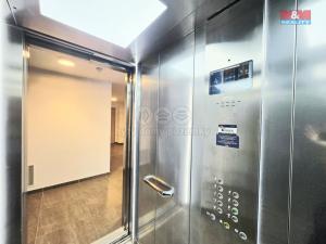 Pronájem bytu 2+kk, Praha, Jana Želivského, 65 m2