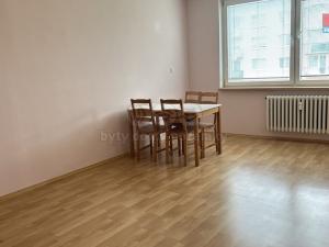 Pronájem bytu 3+1, Třebíč - Borovina, Okružní, 74 m2