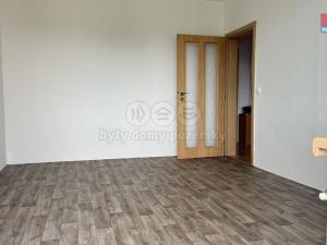 Pronájem bytu 3+1, Třebíč - Borovina, Okružní, 74 m2