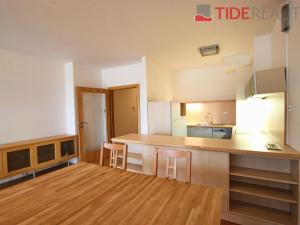 Pronájem bytu 3+kk, Praha - Smíchov, Švédská, 96 m2