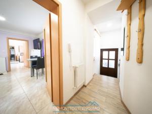 Pronájem bytu 2+kk, Znojmo, Velká Mikulášská, 52 m2