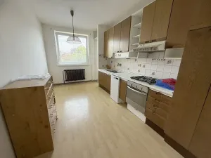 Prodej bytu 3+1, Plzeň, Karlovarská, 82 m2