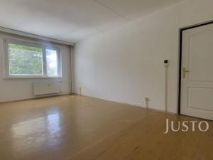Prodej bytu 1+1, Mníšek pod Brdy, Ke škole, 40 m2