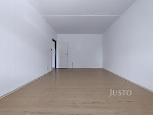Prodej bytu 1+1, Mníšek pod Brdy, Ke škole, 40 m2