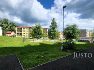 Prodej bytu 1+1, Mníšek pod Brdy, Ke škole, 40 m2
