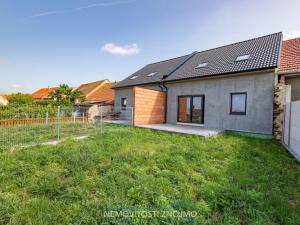 Prodej rodinného domu, Kuchařovice, Okružní, 250 m2
