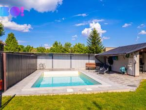 Prodej rodinného domu, Závada, 180 m2