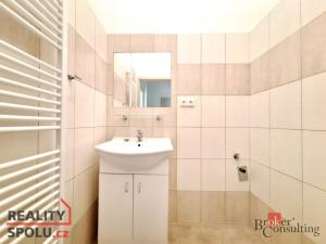 Pronájem bytu 2+kk, Plzeň - Jižní Předměstí, V Šipce, 35 m2
