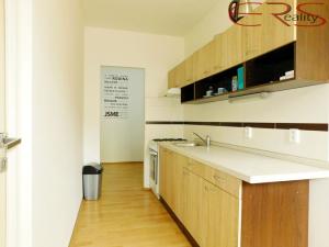 Prodej bytu 2+1, Jablonec nad Nisou, Liberecká, 65 m2