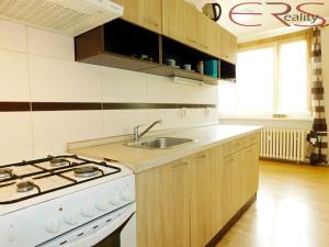 Prodej bytu 2+1, Jablonec nad Nisou, Liberecká, 65 m2