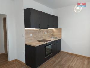 Pronájem bytu 2+kk, Humpolec, Nerudova, 37 m2