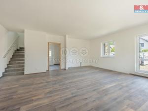 Prodej bytu 4+kk, Králův Dvůr - Počaply, 97 m2