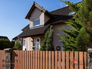 Prodej rodinného domu, Králův Dvůr - Počaply, Královské Údolí, 180 m2
