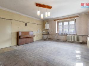 Prodej rodinného domu, Paskov, Komenského nábřeží, 200 m2