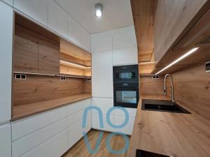 Pronájem bytu 2+kk, Praha - Vysočany, Bassova, 41 m2