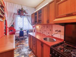 Prodej bytu 4+1, Blatno, 76 m2