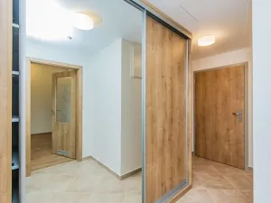 Pronájem bytu 2+kk, Praha - Hodkovičky, Šífařská, 52 m2