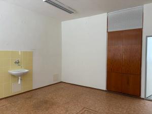 Pronájem skladu, Brno, Hněvkovského, 27 m2