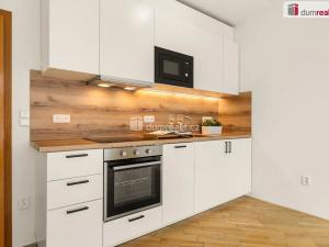 Pronájem bytu 1+kk, Praha - Strašnice, Počernická, 33 m2