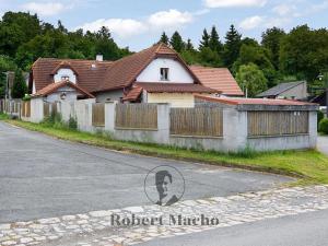 Prodej rodinného domu, Tismice, 268 m2