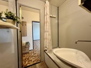 Pronájem bytu 1+1, Jičín - Nové Město, Na jihu, 32 m2