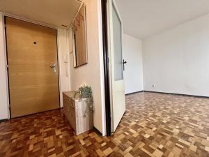 Pronájem bytu 1+1, Jičín - Nové Město, Na jihu, 32 m2