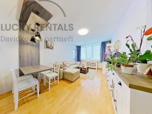 Pronájem bytu 2+kk, Praha - Prosek, Litoměřická, 42 m2