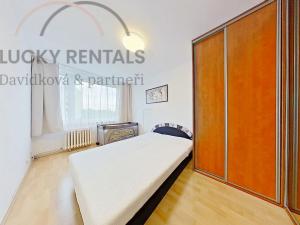 Pronájem bytu 2+kk, Praha - Prosek, Litoměřická, 42 m2