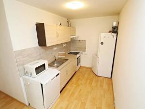 Prodej bytu 3+kk, Praha - Řepy, Nevanova, 68 m2