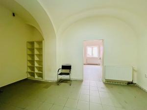 Pronájem obchodního prostoru, Šumperk, M. R. Štefánika, 52 m2