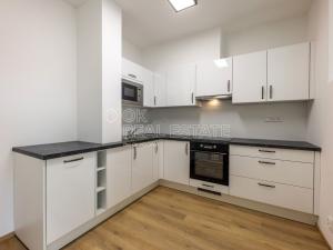 Pronájem bytu 2+kk, Plzeň, Františka Kováříka, 51 m2