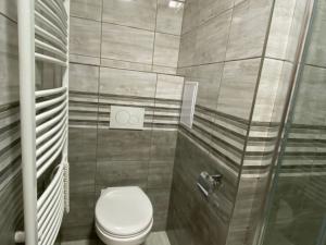 Pronájem bytu 3+1, Razová, 72 m2