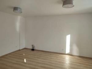 Pronájem bytu 1+1, Frýdek-Místek, Skautská, 34 m2