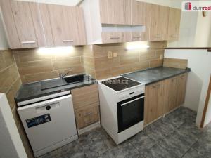 Prodej bytu 2+1, Mariánské Lázně, Hlavní třída, 67 m2