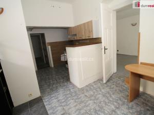 Prodej bytu 2+1, Mariánské Lázně, Hlavní třída, 67 m2
