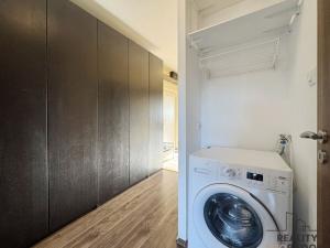 Prodej bytu 3+kk, Praha, Hlivická, 72 m2