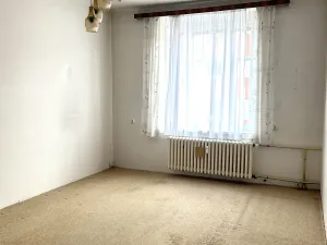 Prodej bytu 3+1, Plzeň, Raisova, 86 m2