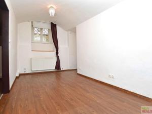 Prodej obchodního prostoru, Praha - Karlín, Březinova, 50 m2